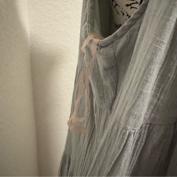 Listicle Gray Asymmetrical Tiered Sundress L Large (stain on inner) - Picture 7 of 14